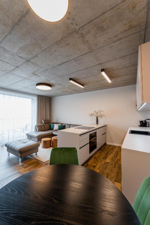 H75 Apartments Kosice Centre Εξωτερικό φωτογραφία
