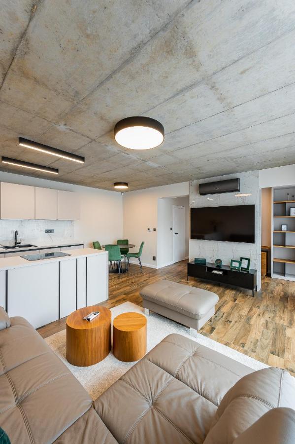 H75 Apartments Kosice Centre Εξωτερικό φωτογραφία