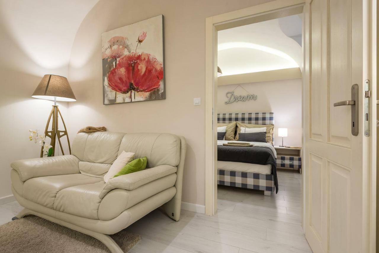 H75 Apartments Kosice Centre Εξωτερικό φωτογραφία